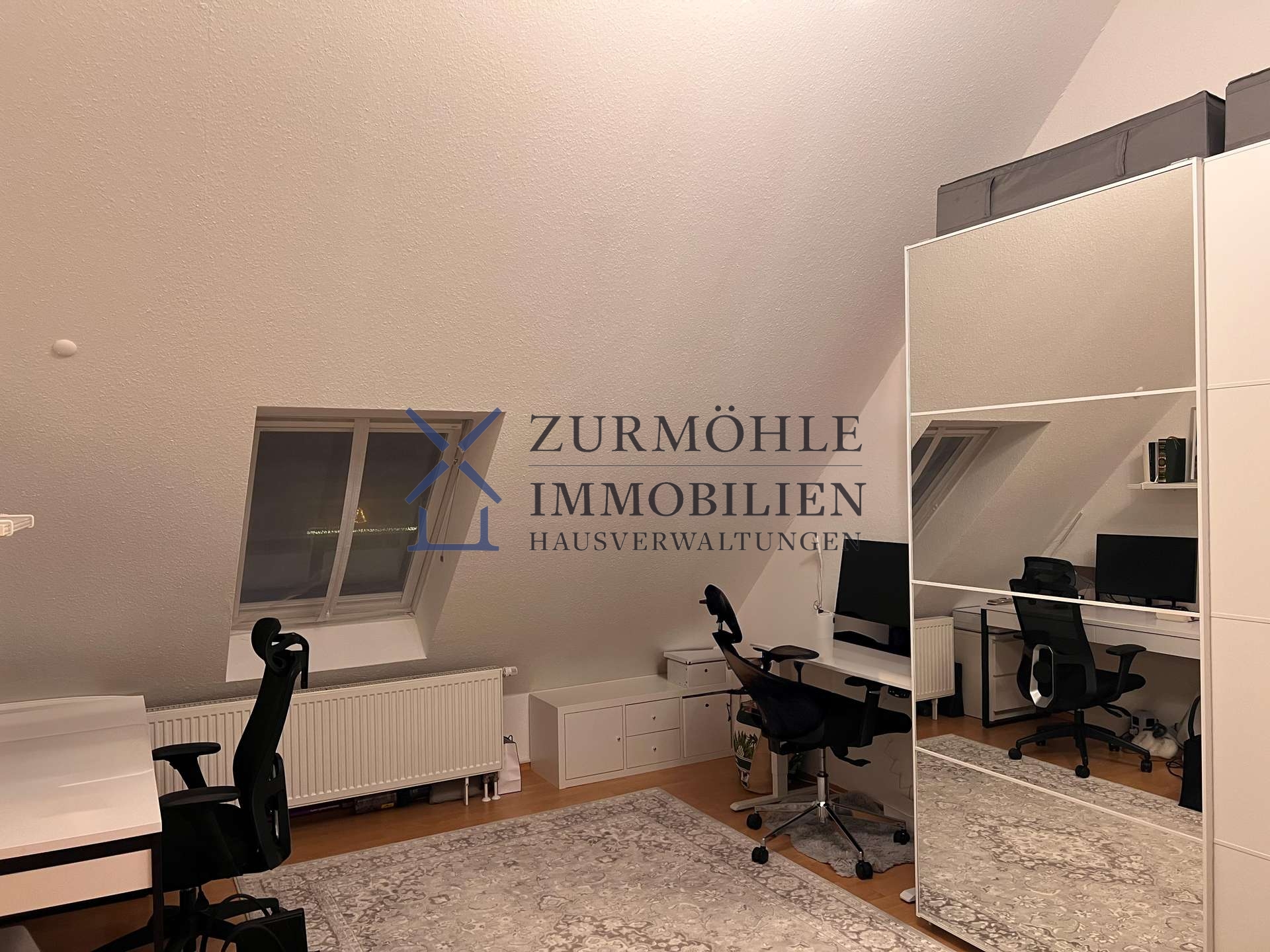 Platz im Schlafzimmer